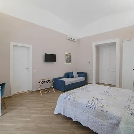 Bed & Breakfast Galleria Principe Di Naples